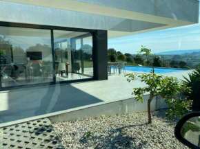 Villa White Lagoon, 6 guests, 2 bathrooms, heated private pool, amazing view, fully Equiped !